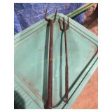 2 forks, longest is 20"