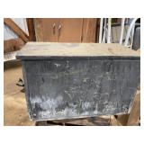 Wooden box 17x10.5x8"