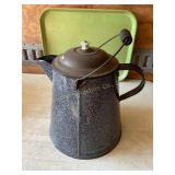 Granite wear coffee pot 10"