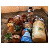 Misc lot- Turkey figurines, salt & pepper