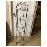 Metal rack, 9x50x5"