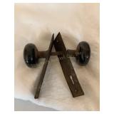 Vtg porcelain door knobs, 2.25"D