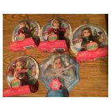 5 Kelly dolls, Barbie