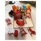 Small dolls, metal accessories, etc.