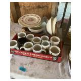 Tote misc glassware, mugs, plates etc