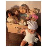 8 dolls, cabbage patch, troll, etc