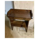 Wood side table w/bottom shelf, 25x23.5x12 "