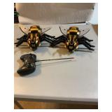 Remote control bees 10" x 11" x 4", tested