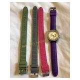 Quartz watch w/4 silicon bands