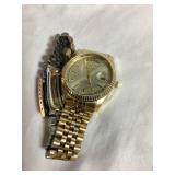 Gold tone Elgin Mens watch, water resistant,