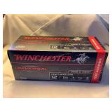 100 Rds Winchester ammo, 12 ga, 2 3/4', 8 shot,
