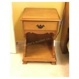1 Cherokee furniture co. Night stand w/1 dovetail