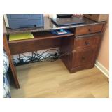 Desk - 3 drawer,slide out keyboard 19'x48ï¿½x30ï¿½
