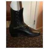 Cast iron Victorian boot door stop 10'l x 8ï¿½h