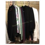 10+ womenï¿½s sweaters, size s-L, Belk, Studio
