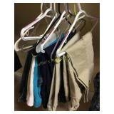 9 pr. Ladies capris sz 10 p - Kim