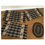 Braided rug 28'l & 3 Primitive country style