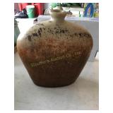 Large pottery jug, 12x13'