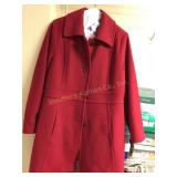 Forecaster of Boston womanï¿½s coat size 10 P