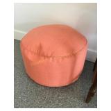 Round ottoman, 22x13'