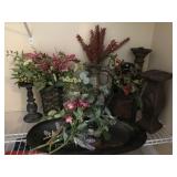 Contents of 1 shelf - primitive decor, florals,