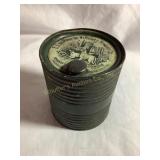 E I DuPont de Nemours smokeless powder tin