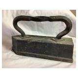 Cast iron horse weight, 11x6.5"