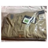 Proper menï¿½s kinetic tactical shorts, size 56, NIP