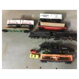 6+ HO Scale railroad train lot - mantua- 2