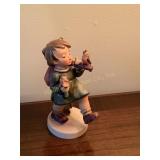 Goebel Hummel figurine, Joyful adventure, #356,