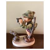 Goebel Hummel figurine, Good Hunting, #307, 1