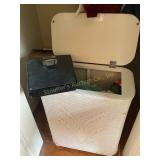 Wickerhamper-20" x 25" x 11ï¿½,  Royal scale,