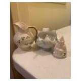 Belleek pitcher-3 3/4ï¿½, bell- 2 1/2ï¿½ & sugar