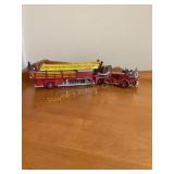 Corgi Major Toys American Lafrance Ariel rescue