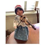 Byersï¿½ Choice Caroler, Williamsburg collection,