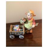 Goebel Hummel figurine, Surprise Visit, 4"H,