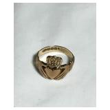 9 kt Claddagh ring, size 3, made in Ireland, .08