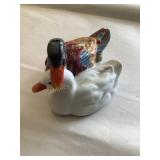 Herend Hungary figurine, courting duck pair, 2.5"H