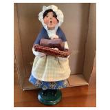 Byersï¿½ Choice Caroler, French girl 9.5"