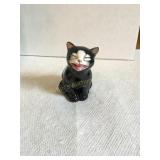 Lucky Black cat Royal Doulton bone china 2.5"h