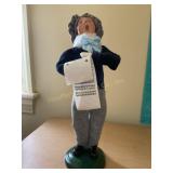 Byers Choice LTD. The Carolers-2000-victorian teen