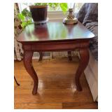 End table, cherry? No contents 23' x 24' x 27'.