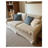 Loveseat 63" x 30" x 33" w/ pillows