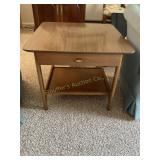 End table w/ drawer 24" x 24" x 20"