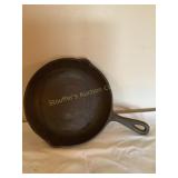Iron Skillet #5 8 1/8"
