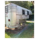 1970 Avion Slide in truck camper Ultra model