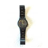 Womenï¿½s Seiko quartz sports 100 watch (scratch