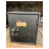 Locking metal container/ bank? 10" x 18ï¿½ x 12ï¿½