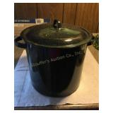 Enamel steamer pot crabs? 12"d x 10ï¿½h