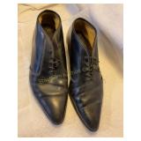 Shoes- leather w/ stacked heel & horseshoe heel